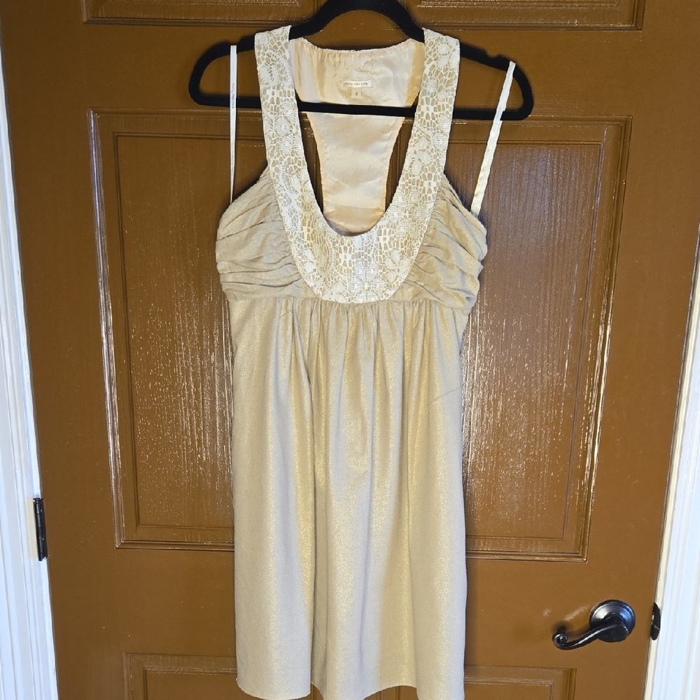 Molly N.Y-Linen blend tan dress with gold metallic & lace top detail Sz 2.